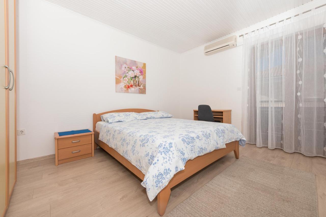 Apartmani Cesljar Makarska Kültér fotó