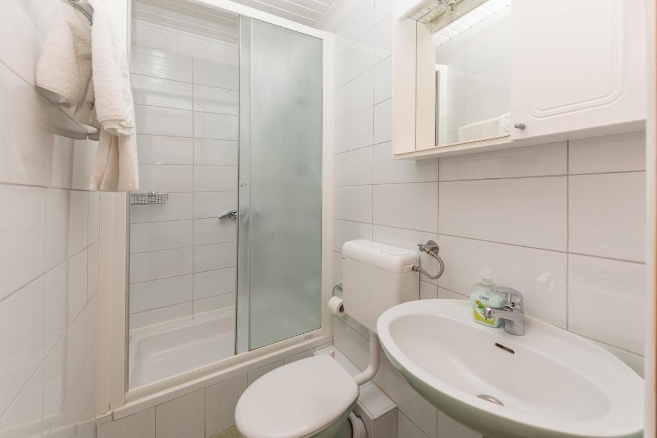 Apartmani Cesljar Makarska Kültér fotó