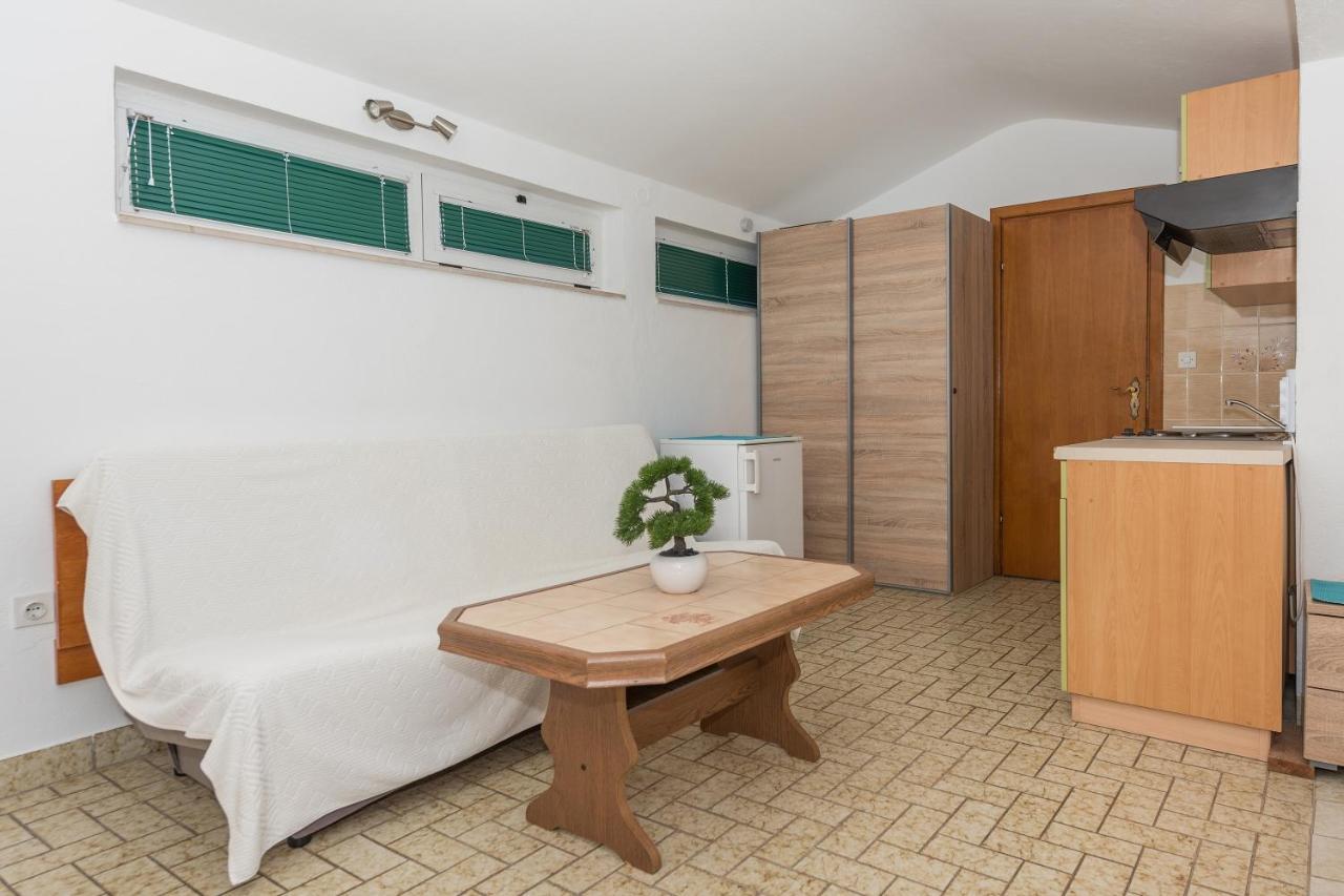 Apartmani Cesljar Makarska Kültér fotó